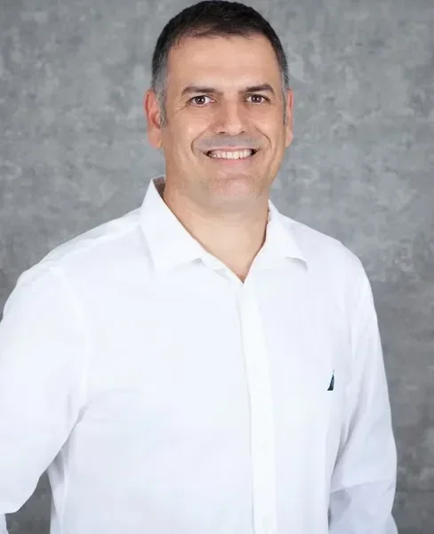 מוטי וינקלר - יועץ פיננסי בכיר